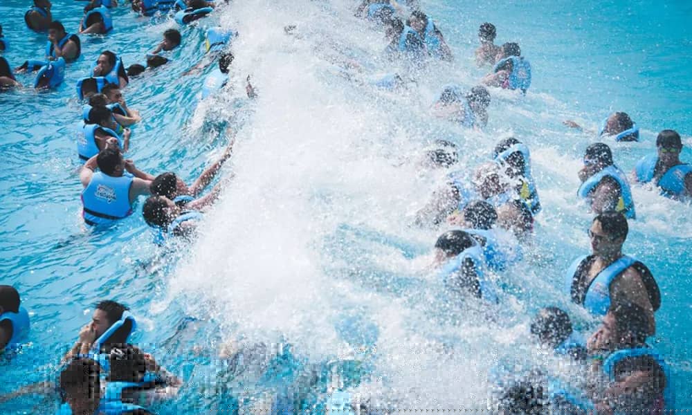 阿拉的海海啸池